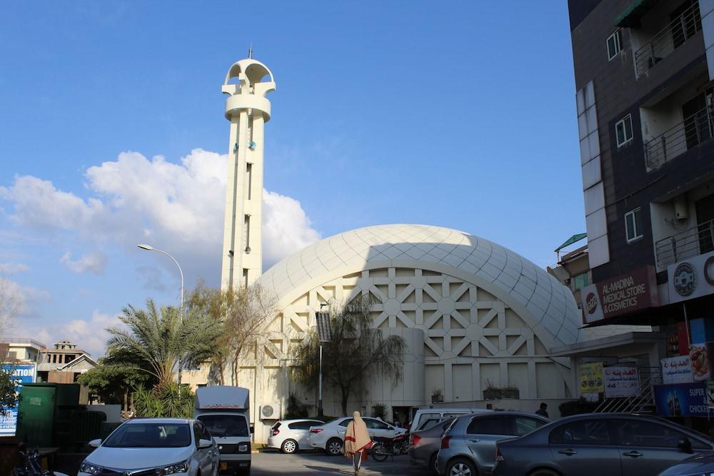 Hotel De Palazzo Islamabad Exterior photo