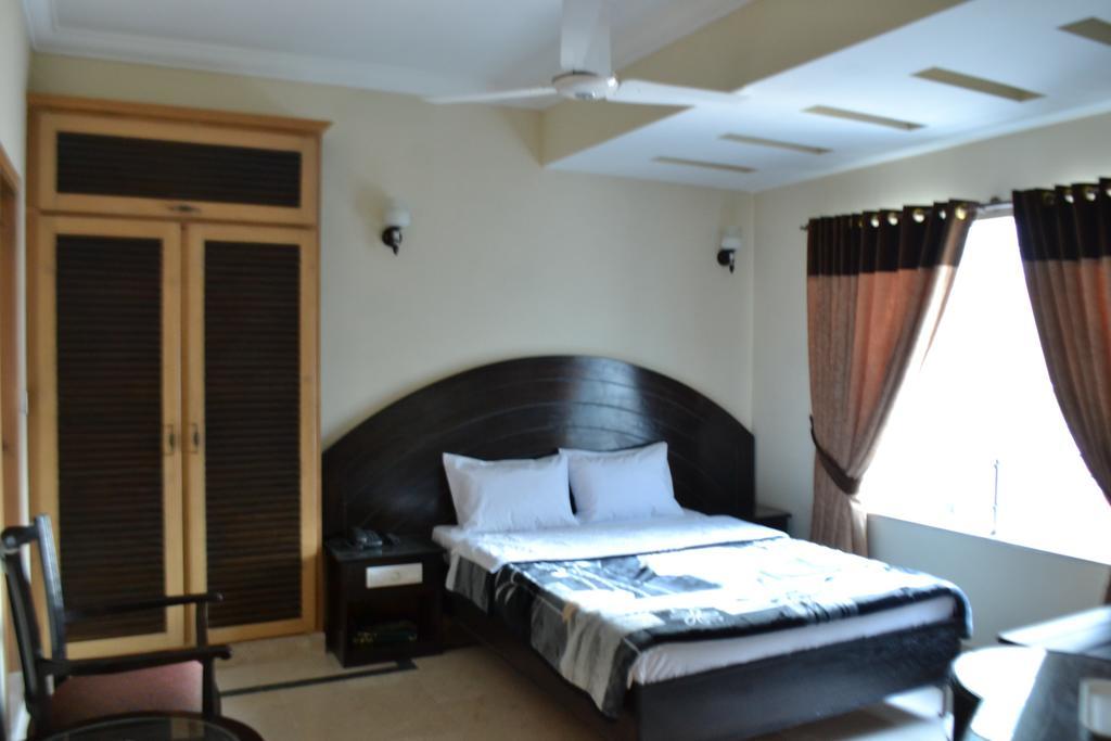 Hotel De Palazzo Islamabad Room photo