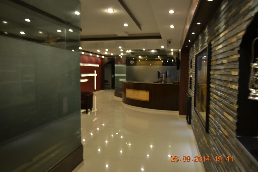 Hotel De Palazzo Islamabad Exterior photo